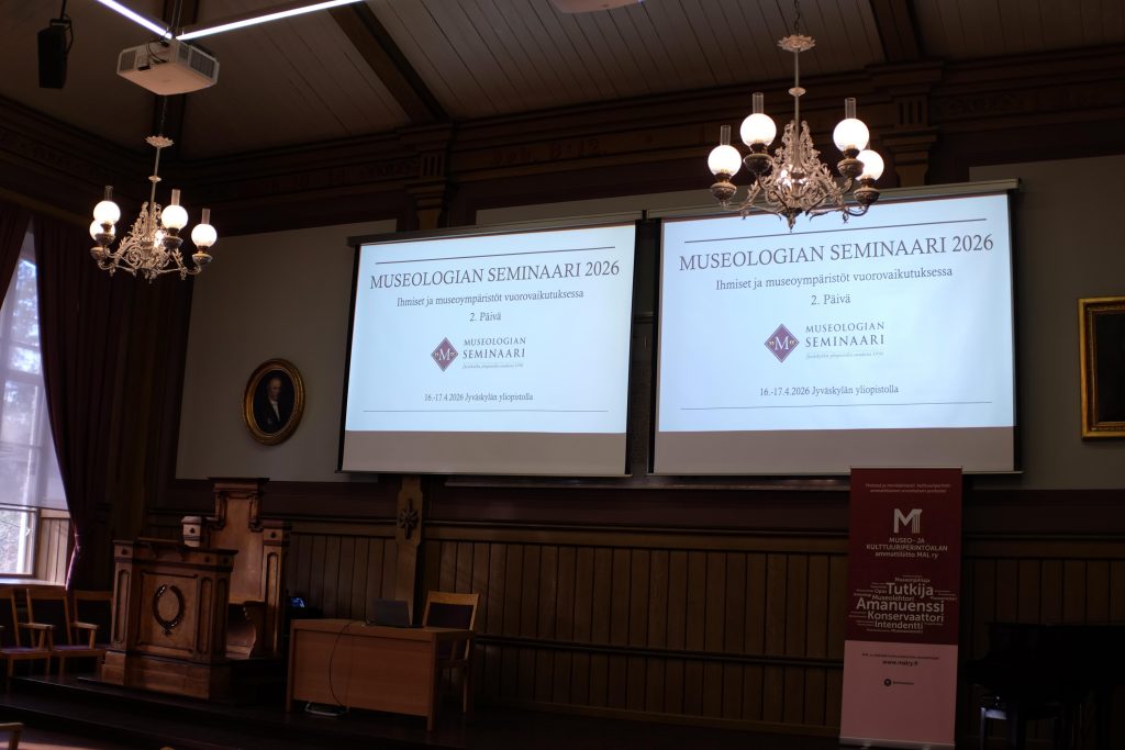 Kuva museologian seminaarihuoneesta 2026